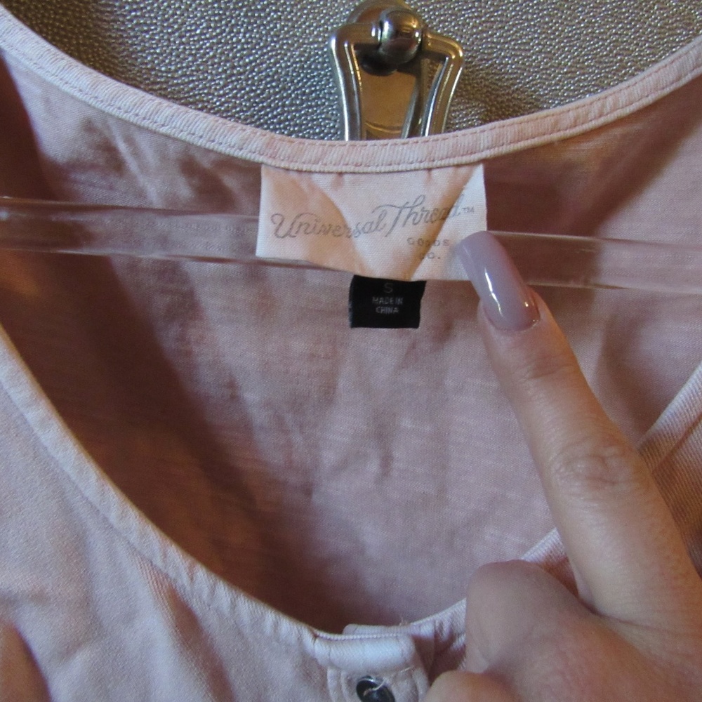 Button down tank - Picture 3 of 4